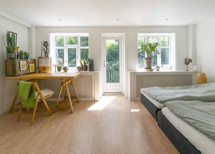 Hébergement de vacances 4 Star In *